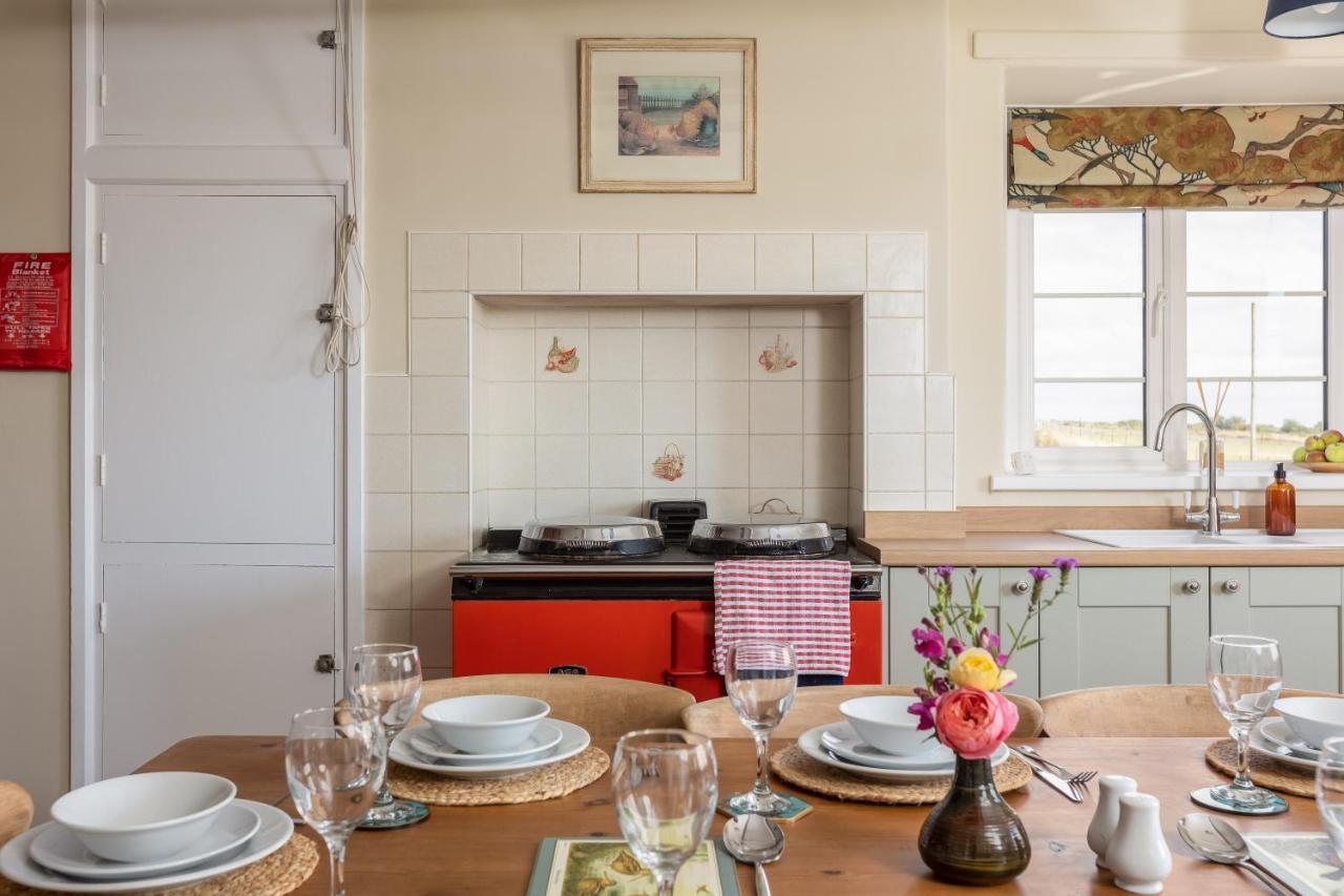 Luxury Farmhouse With Stunning Views And Hot Tub Ebberston Εξωτερικό φωτογραφία
